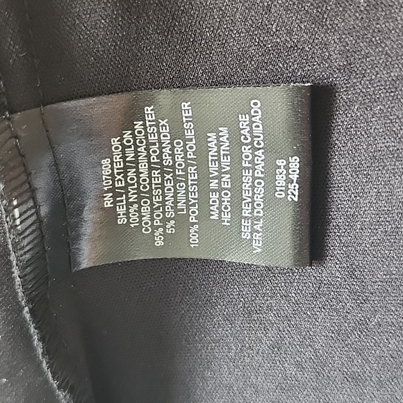 R & K PETITE woman's  dress. - Picture 10 of 11